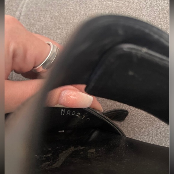 Used Louis Vuitton mule sandals - Picture 3 of 5